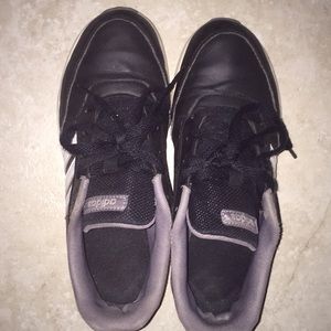Kids (unisex) adidas black shoes